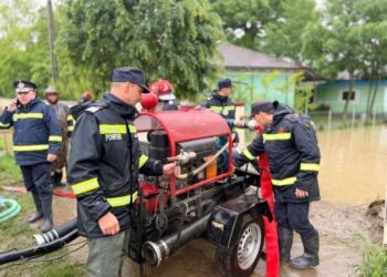 Intervenții pentru sprijinirea populației afectate de inundații în județul Botoșani