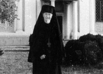 În urmă cu 35 de ani trecea la viața veșnică arhim. Benedict Ghiuș, unul dintre fondatorii Rugului Aprins