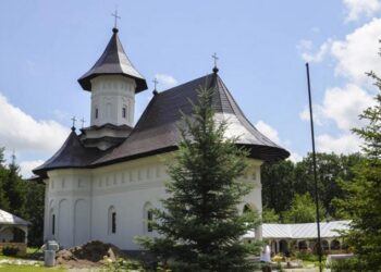 Mai multe biserici din județul Botoșani cu hramul „Sfânta Treime”, vor fi în sărbătoare
