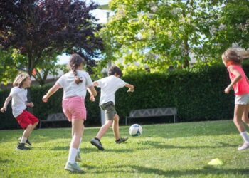 Cum vor fi încheiate mediile elevilor care sunt scutiți de efort fizic la orele de Educație fizică și sport