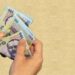 Mamele minore vor primi o bursă lunară de 700 de lei, condiționată de frecventarea cursurilor