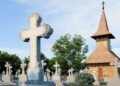 Biserica de lemn pentru primul cimitir ortodox din Japonia este gata