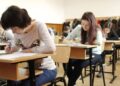 Bacalaureat 2025 – sesiunea august continuă marți cu proba obligatorie la Matematică sau Istorie