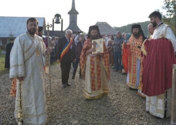 Înaltpreasfinţitul Părinte Teofan va oficia Sfânta Liturghie la o mănăstire din Botoșani