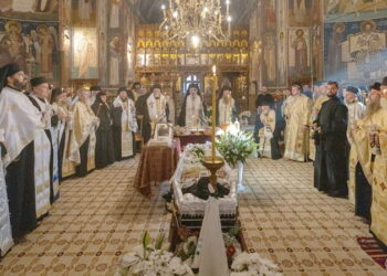 Înmormântarea stavroforei Ierusalima Ghibu, proinstareța Mănăstirii Râmeț din județul Alba