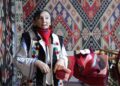  „Meșteșugul țesutului și cusutului”. Povestea Ralucăi Andronache, meștera populară din Vorona