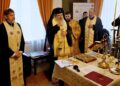 Conacul „Ion Pillat”, dedicat persoanelor vârstnice: IPS Teofan a binecuvântat noul centru de zi pentru bătrâni din Miorcani