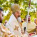 Bucurie pentru românii din Seleuș (Serbia): PS Ieronim a sfințit biserica „Pogorârea Sfântului Duh”