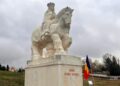 A fost dezvelită singura statuie ecvestră a Reginei Maria de pe teritoriul României