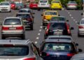 În 2026 vor fi taxe mai mari pentru mașinile vechi și poluante