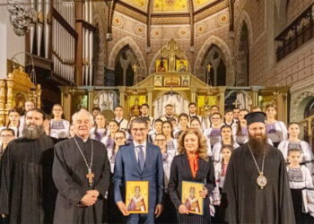 Peste 300 de colindători au vestit Nașterea Domnului la Dublin, la Festivalul Internațional al Diasporei Românești