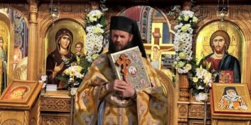 Arhimandrit Ioan Harpa: „Mântuitorul Iisus Hristos este Dumnezeu adevărat, dar și om adevărat”. Predică la Duminica dinaintea Nașterii Domnului