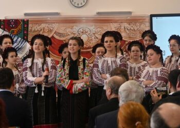 Ziua Școlii și Ziua Unirii Principatelor Române, sărbătorite la Școala Gimnazială „Alexandru Ioan Cuza” Dorohoi