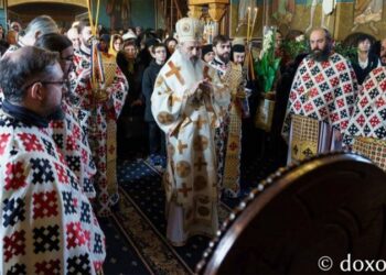 Înaltpreasfințitul Părinte Teofan a slujit șa hramul de iarnă al Mănăstirii Copou