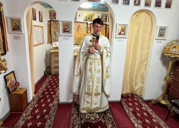 Un preot din Botoșani, duhovnicul românilor de peste Prut, distins cu Crucea Centenarului