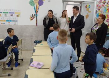 Școala Gimnazială Nr. 1 Răuseni, sfințită după finalizarea lucrărilor de reabilitare