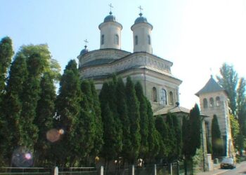 Cinstirea Sfântului Mucenic Haralambie în Moldova
