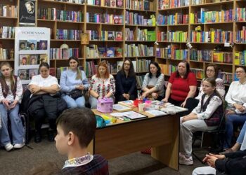 Atelier de pictură icoane pe sticlă la Biblioteca Județeană „Mihai Eminescu” Botoșani – Filiala nr. 2 Grivița
