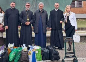 Preoți români au dus Lumina Învierii în penitenciare din Italia: Vizita a adus lacrimi în ochii unor deținuți