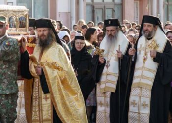Pelerinaj cu moaștele Sfântului Cuvios Cleopa, la Botoșani, de hramul Bisericii „Sfântul Gheorghe”