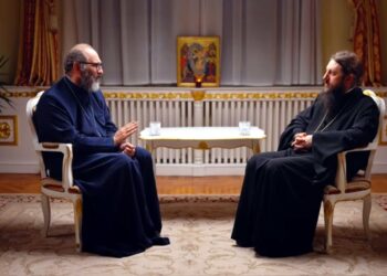 (Video) Copilărie și Înviere: despre Paștile de ieri și de azi, cu PS Damaschin și Pr. Constantin Necula
