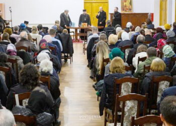Conferință duhovnicească despre familie susținută de Arhim. Hrisostom Ciuciu la Botoșani