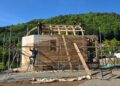 Biserică de lemn, construită în primul cimitir ortodox din Japonia, în Minami Alps