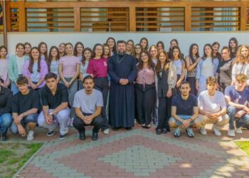 Training la Botoșani pentru viitorii voluntari ai Taberelor din Pridvorul Satului