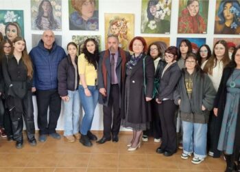 Expoziția „ENEAGRAMA” a elevilor de la Liceul de Arte „Ștefan Luchian”, un demers artistic și introspectiv de amploare