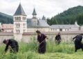 Ziua Muncii amintește de drepturile câștigate de muncitori, dar și de faptul că ideologii au profitat de lupta lor