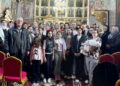 Strănepoatele ctitorilor Bisericii „Sfântul Dumitru” din Costești, prezente la Sfânta Liturghie