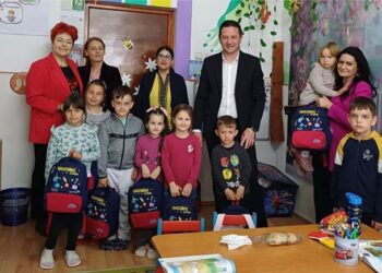 „Ghiozdănelele cu viitor”. Sprijin pentru preșcolarii din Viișoara