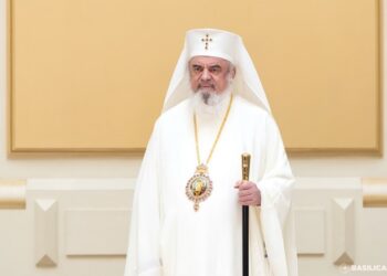 Patriarhul Daniel îi binecuvântează pe elevi înainte de examene: Timpul dedicat studiului trebuie unit cu rugăciunea