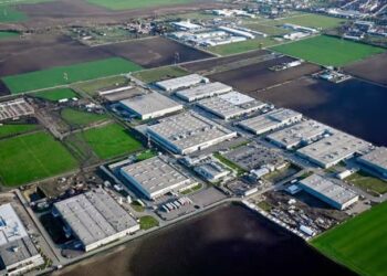 A fost semnat actul constitutiv al Companiei de Dezvoltare Județeană Botoșani. Autoritățile pregătesc dezvoltarea unui parc industrial