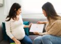 Bucuria de a alege viața: Întâlnirea anuală a mamelor ajutate de Arhiepiscopia Iașilor în perioada sarcinii