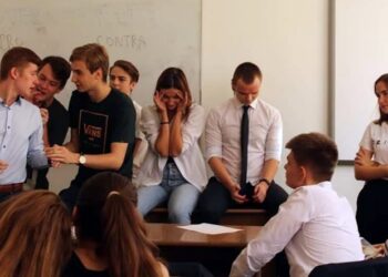 Ghilotina Open revine cu ediția a XI-a la Colegiul Național „A. T. Laurian”