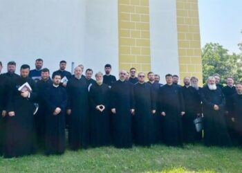 Preoții cateheți din județul Botoșani s-au întâlnit în Parohia Hudești