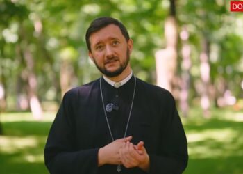 VIDEO: Mai are și Dumnezeu loc în concediul nostru? | Dialog de vacanță cu Pr. Andrei Atudori