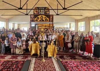 Arhiepiscopul Atanasie la aniversarea unei parohii din Londra: Hristos este corabia cea mântuitoare a vieții