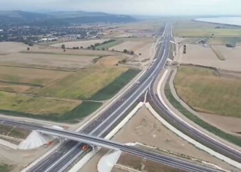 Veste bună pentru șoferii botoșăneni. De luni, de la 16:00, se va circula pe autostrada A7 între Bacău și București