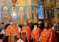 Pelerini din Dorohoi, în pas de rugăciune spre Mănăstirea Gorovei