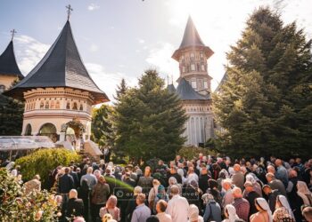 Sărbătoarea celei prin care s-au ivit zorile mântuirii – Praznicul Nașterii Maicii Domnului, la Mănăstirea Cămârzani