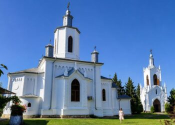 Atelier dedicat sprijinirii persoanelor aflate în criză de sarcină, organizat la Săveni
