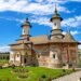 Hram la Mănăstirea Râșca, de sărbătoarea Înălțării Sfintei Cruci