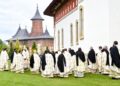 Hram la Mănăstirea Popăuți. Credincioșii sunt așteptați la slujbele dedicate Acoperământului Maicii Domnului
