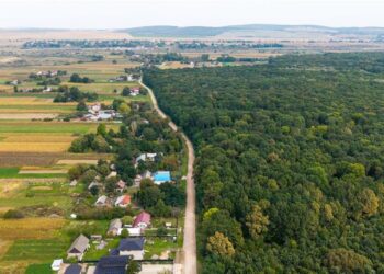 Drumul care leagă județul Suceava de județului Botoșani, intră în modernizare. Proiectul prevede asfaltarea a 2,5 kilometri