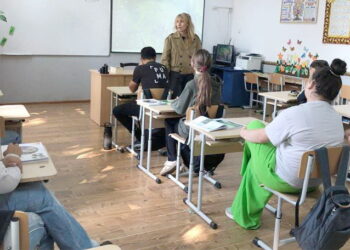 Educație pentru sănătate emoțională și relații responsabile, la Răchiți și Roșiori