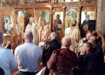 Vizită arhierească la Biserica „Sfântul Proroc Ilie” din Botoșani. Preasfințitul Nichifor Botoșăneanul a săvârșit Sfânta Liturghie
