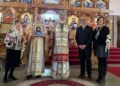 Pr. Mircea Panciuk și preoteasa Ileana din Canada, distinși la 60 de ani de căsătorie