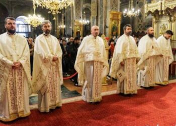  „Toată grija cea lumească acum să o lepădăm” – Liturghie în a doua zi de pelerinaj la Catedrala Mitropolitană din Iași
